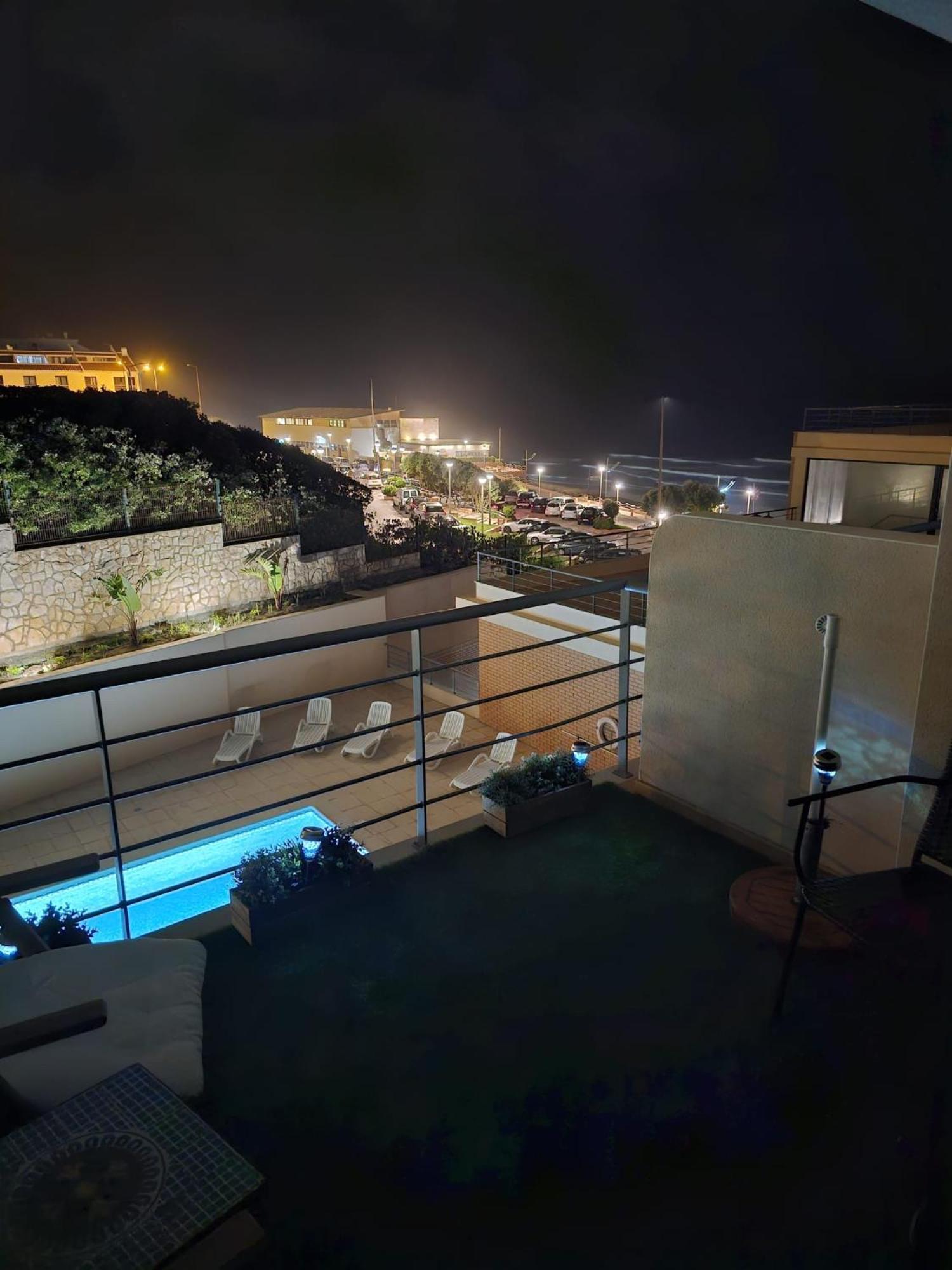 T1 Praia Areia Branca Lourinha  Exterior photo
